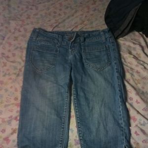 American eagle Capri's